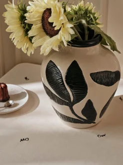Herbert Vase