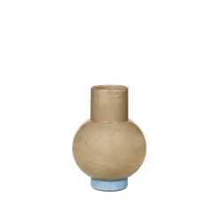 Mari Vase
