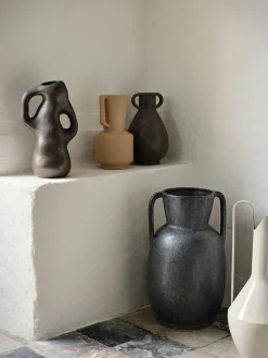 Simi Vase